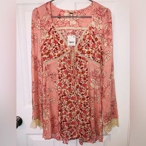 Free People blouse (S)